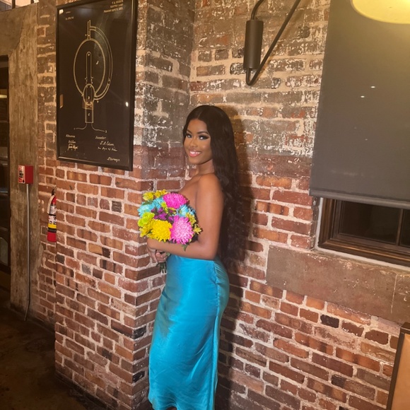 Meshki TYLER Strapless Satin Midi Dress - Cyan Blue - Picture 4 of 6